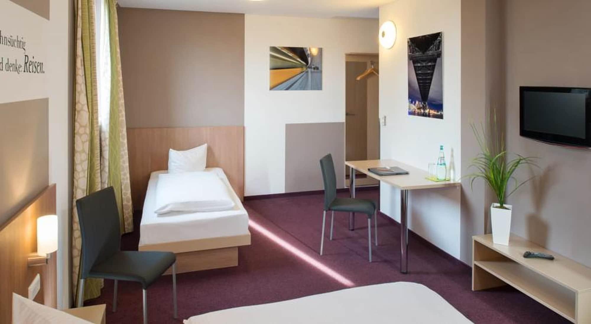 Hotel Mainstation Frankfurt am Main Bagian luar foto